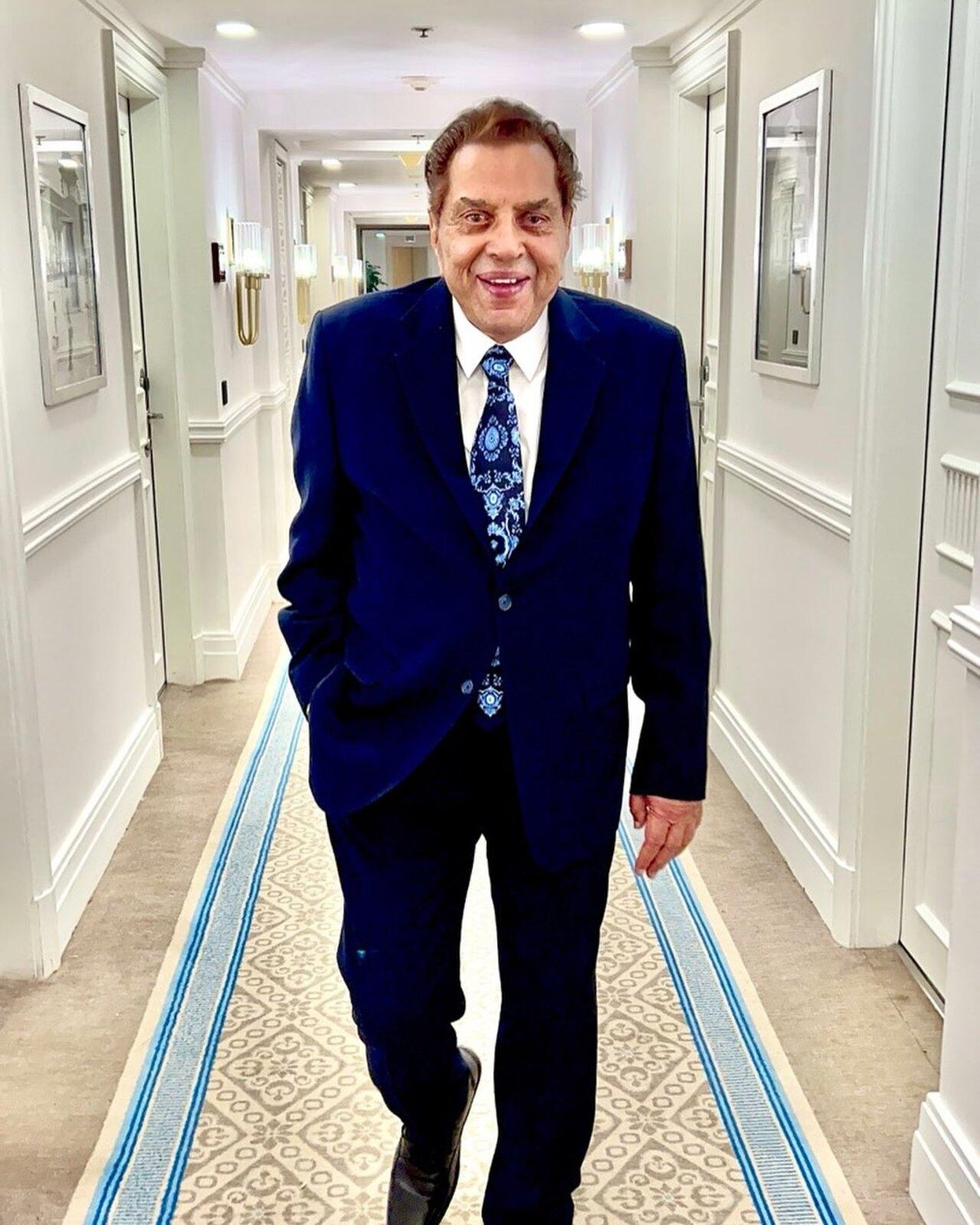 Dialogue: Jo darr gaya… samjho marr gaya
Film: Phool aur Pathar
Stars: Dharmendra, Meena Kumari, Lalita Pawar, Madan Puri, Shashikala, Abhi Bhattacharya, Dhumal, Mehmood Jr., Ram Mohan, Manmohan Krishna